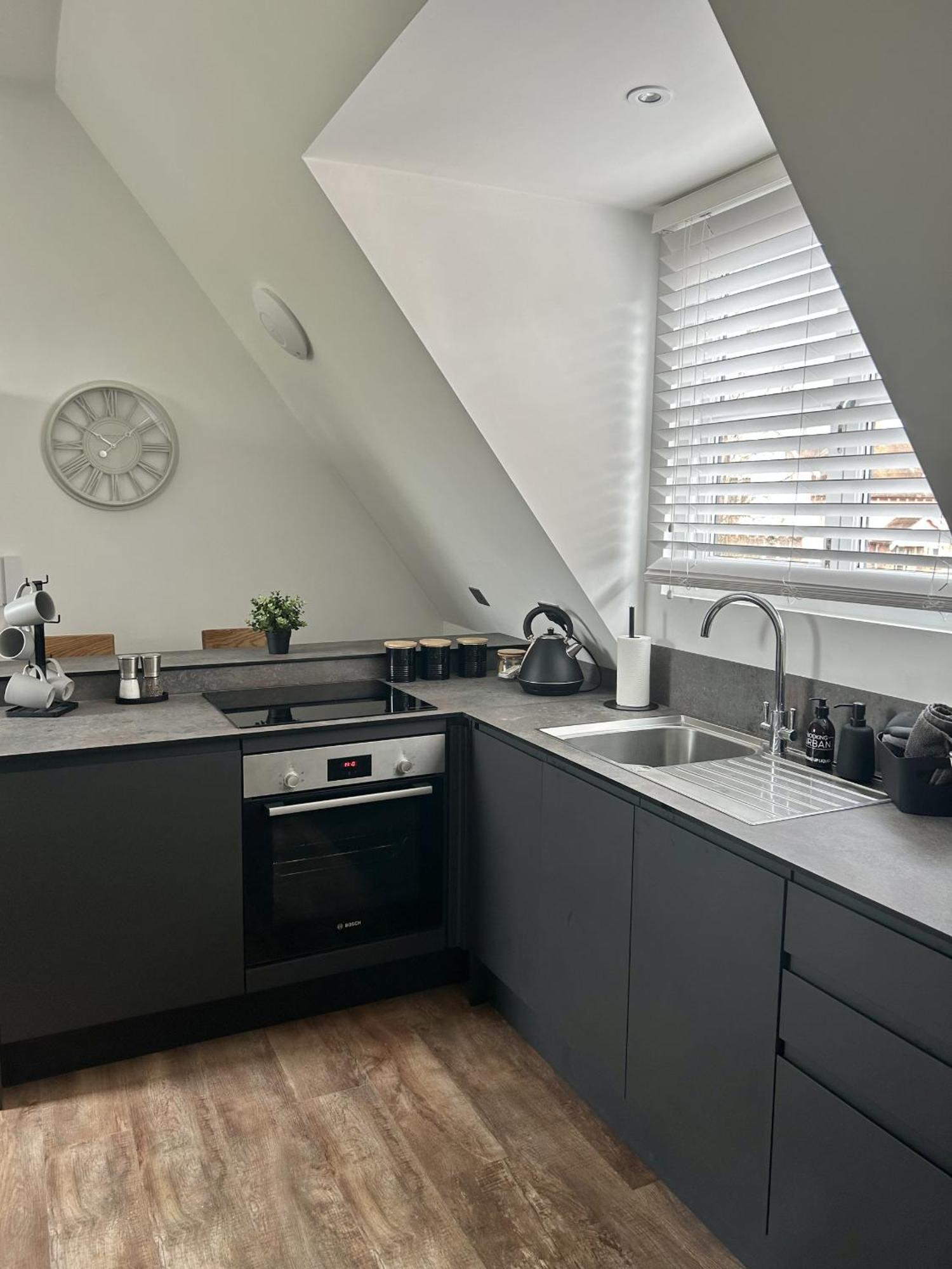 Booking Urban At Stisted Брэйнтри Номер фото